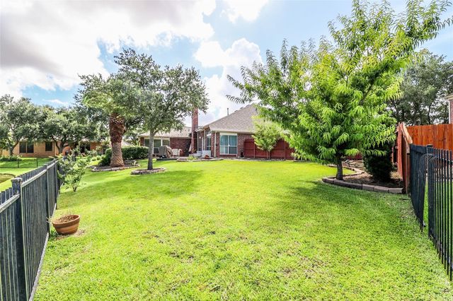 34 Crestview Trail, Houston, TX 77082