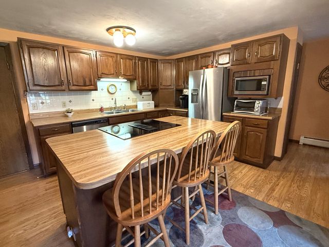 4119 ESSEX Avenue, Erie, PA 16504