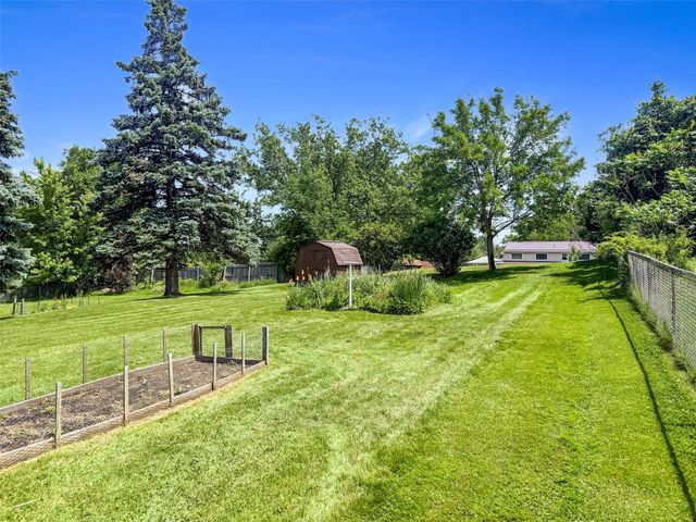 4119 ESSEX Avenue, Erie, PA 16504