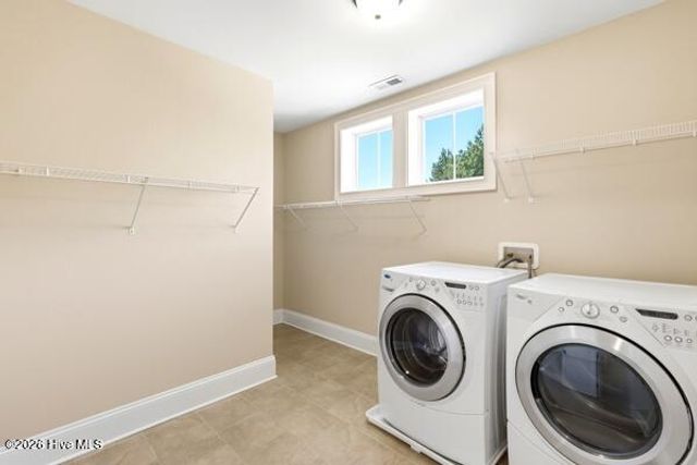 5141 Laurenbridge Lane, Wilmington, NC 28409