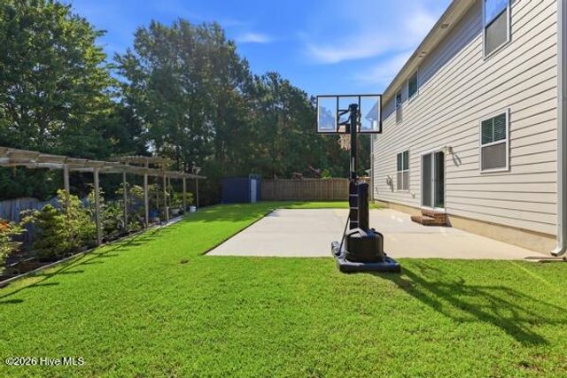 5141 Laurenbridge Lane, Wilmington, NC 28409