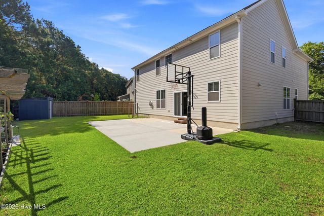 5141 Laurenbridge Lane, Wilmington, NC 28409