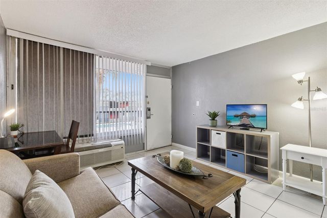 43420 HIGHWAY 27 464, Davenport, FL 33837