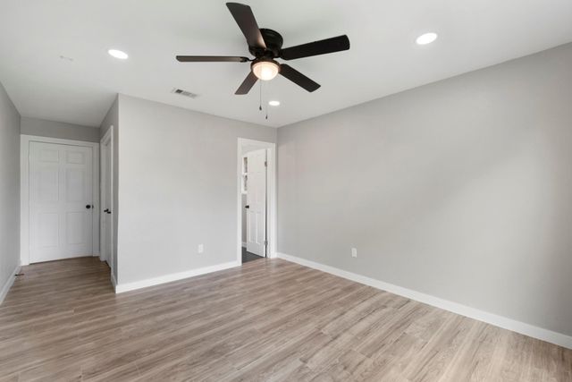 202 Harold Lane, Baytown, TX 77521