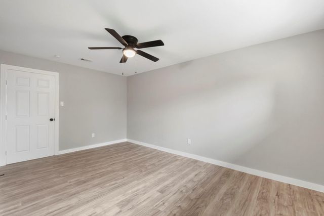 202 Harold Lane, Baytown, TX 77521