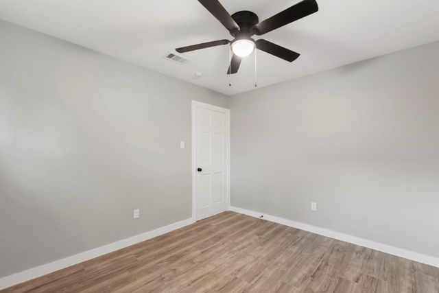 202 Harold Lane, Baytown, TX 77521