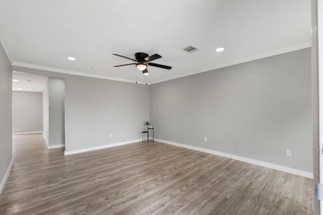 202 Harold Lane, Baytown, TX 77521