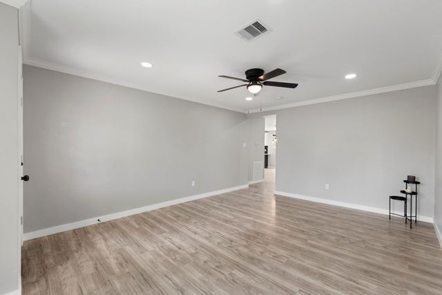 202 Harold Lane, Baytown, TX 77521