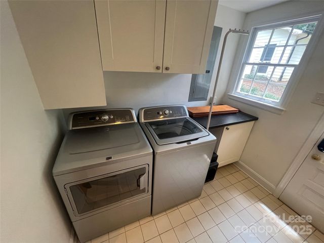 6611 Lancer Drive, Charlotte, NC 28226