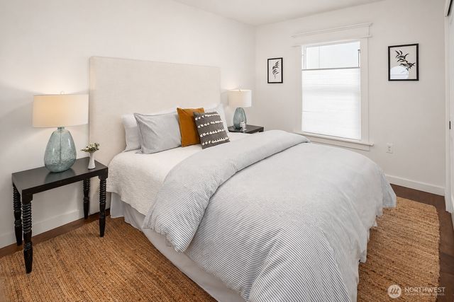 906 29th Avenue, Seattle, WA 98122