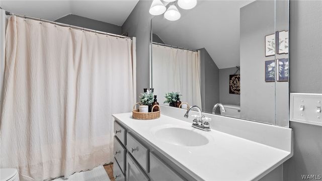 1210 Auxford, Tuscaloosa, AL 35401