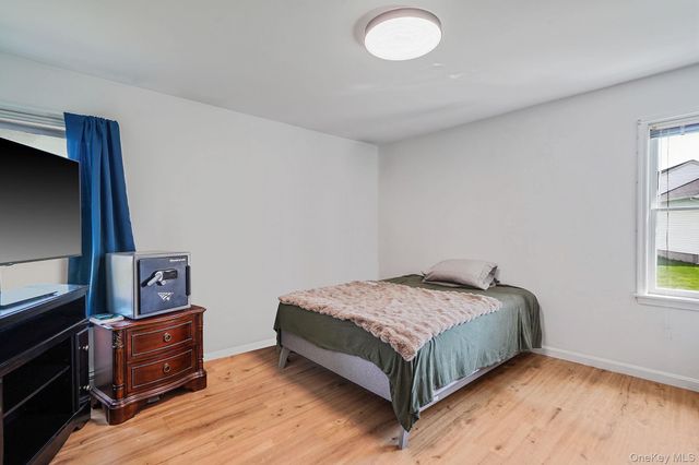 84 Crystal Drive, Aquebogue, NY 11931