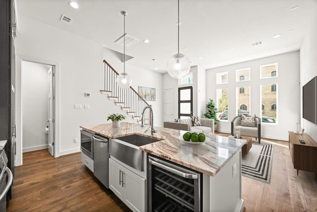 2409 Webster Street, Houston, TX 77003