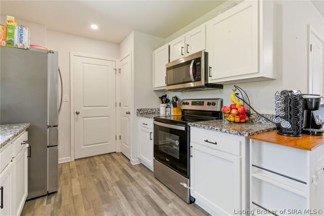 301 Marshall Drive, Charlestown, IN 47111