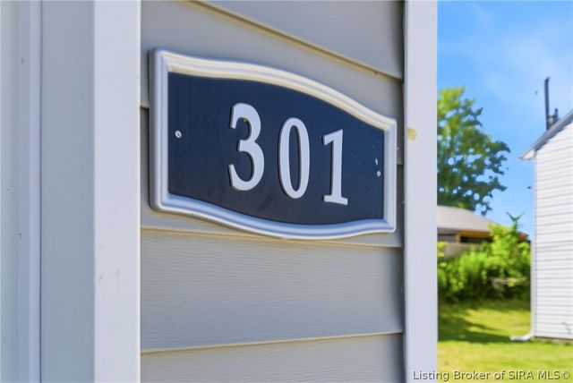 301 Marshall Drive, Charlestown, IN 47111