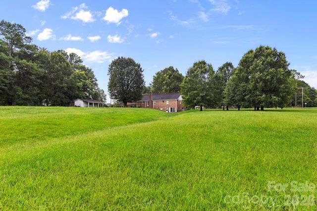 7809, 7837 Lawyers Road, Charlotte, NC 28227