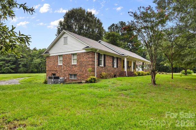 7809, 7837 Lawyers Road, Charlotte, NC 28227