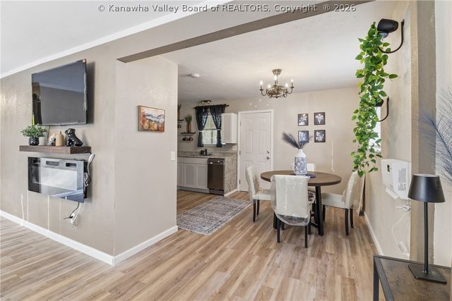 1609 Sugar Creek Drive, Charleston, WV 25387