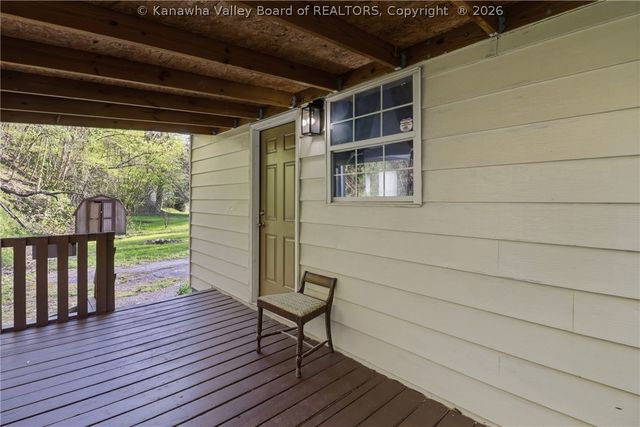 1609 Sugar Creek Drive, Charleston, WV 25387