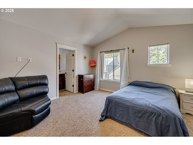1106 Se 6TH St, Battle Ground, WA 98604