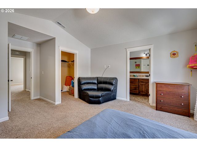 1106 Se 6TH St, Battle Ground, WA 98604