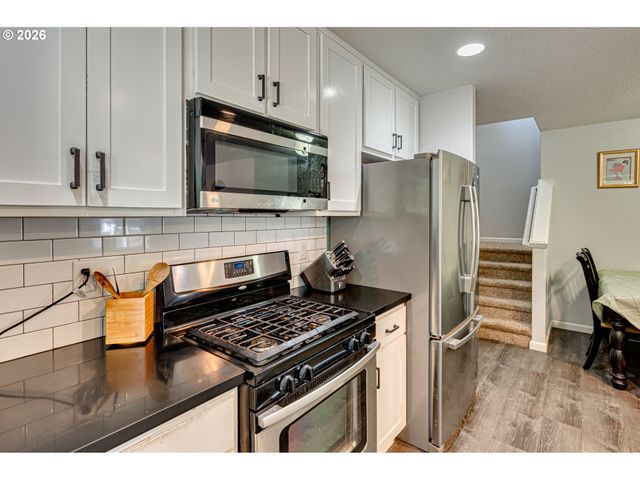 1106 Se 6TH St, Battle Ground, WA 98604