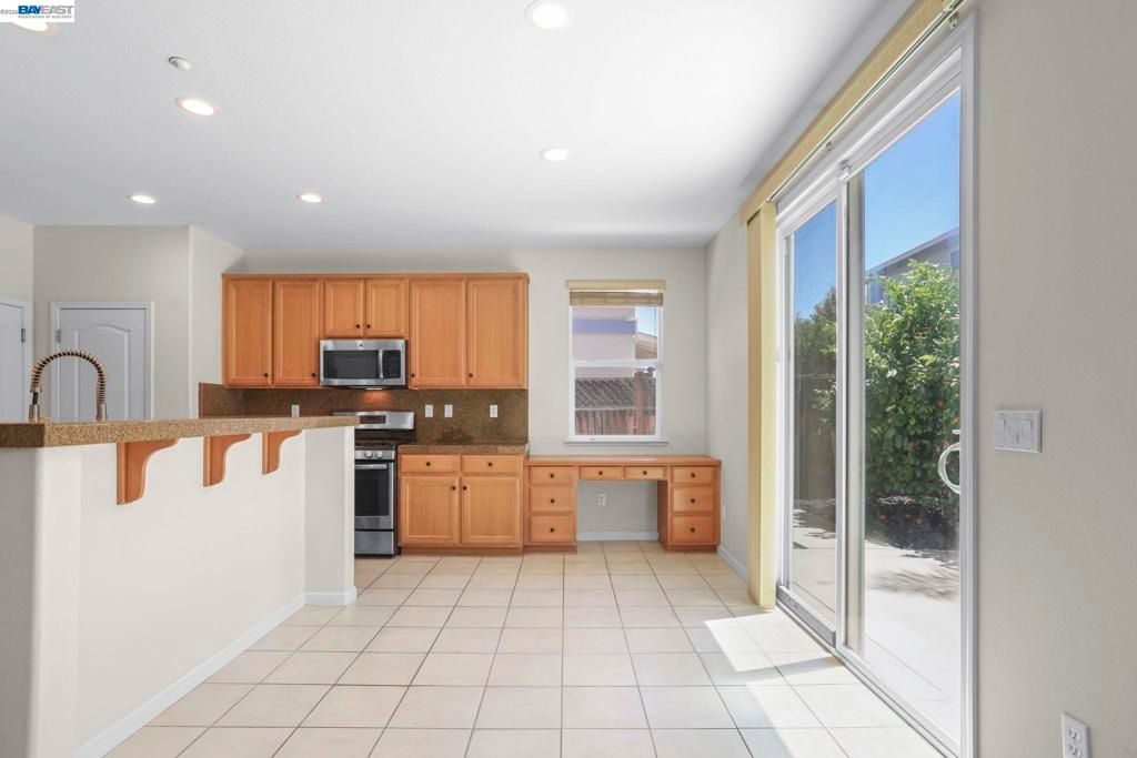 Image 11 of property listing at 2472 Grant St, Brentwood, CA 94513