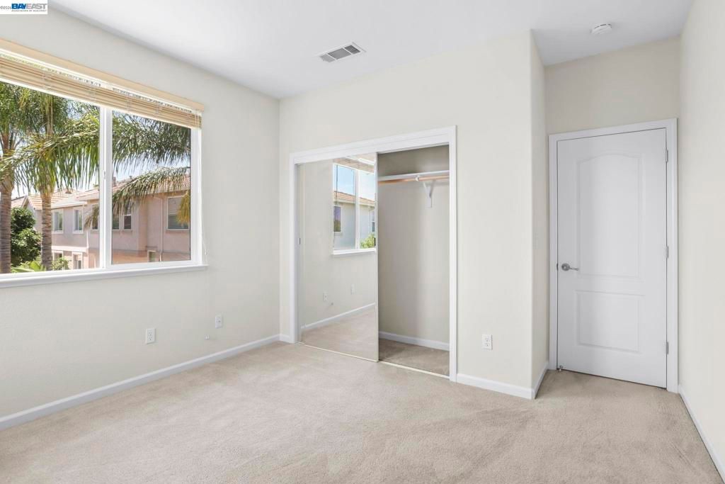 Image 24 of property listing at 2472 Grant St, Brentwood, CA 94513