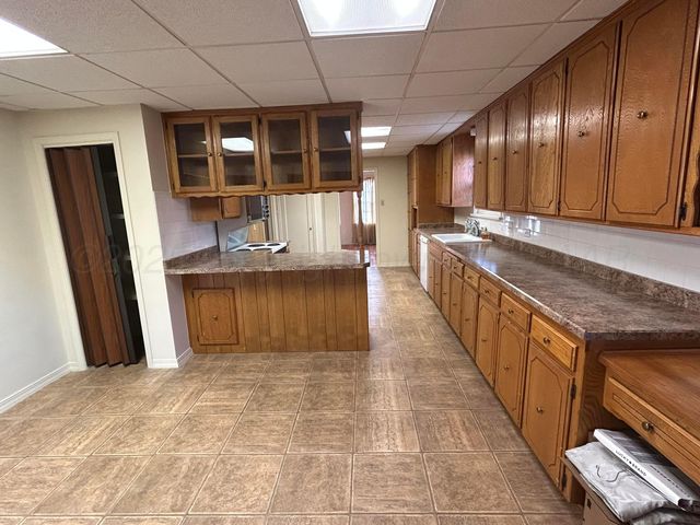 2807 S HARRISON Street, Amarillo, TX 79109