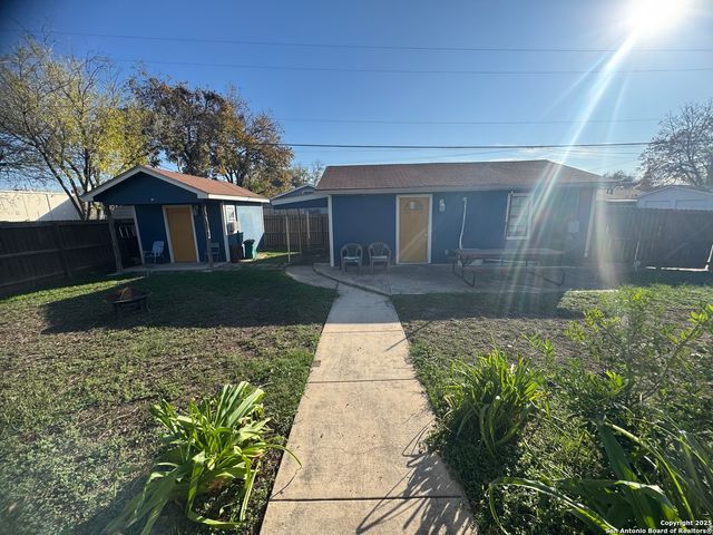 4346 ALGRUTH DR, San Antonio, TX 78220