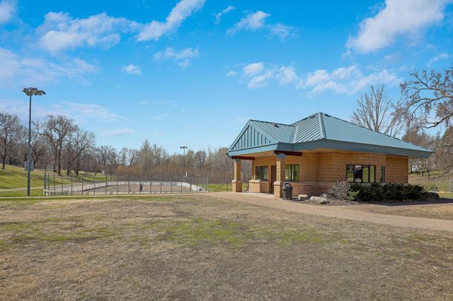 2930 Bay Street, Minnetonka, MN 55391