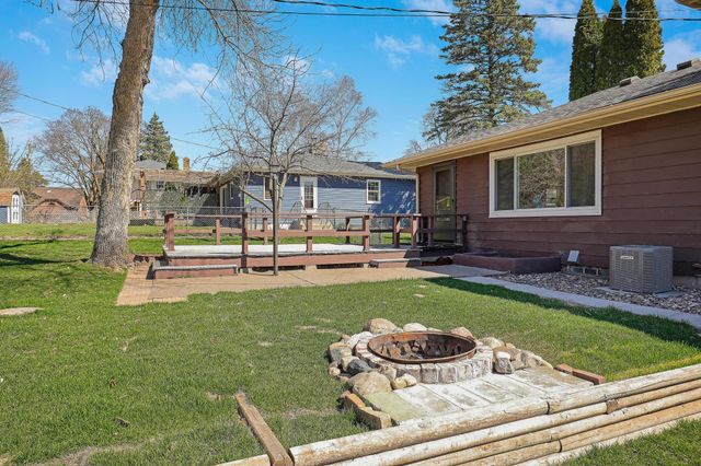 2930 Bay Street, Minnetonka, MN 55391