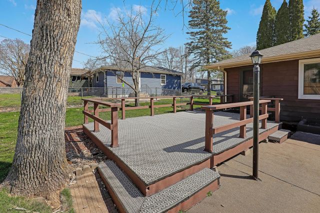 2930 Bay Street, Minnetonka, MN 55391