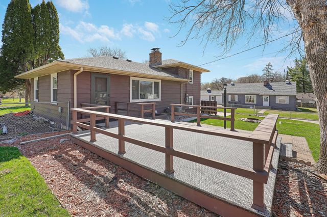 2930 Bay Street, Minnetonka, MN 55391