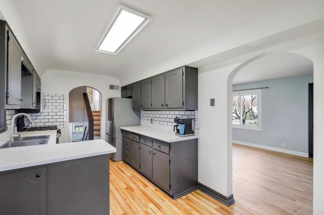 2930 Bay Street, Minnetonka, MN 55391