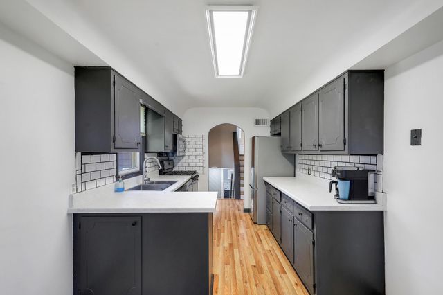 2930 Bay Street, Minnetonka, MN 55391