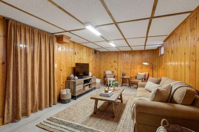 2930 Bay Street, Minnetonka, MN 55391