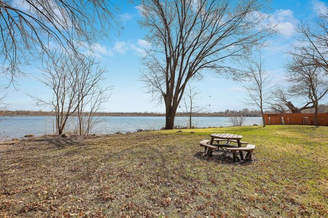 2930 Bay Street, Minnetonka, MN 55391