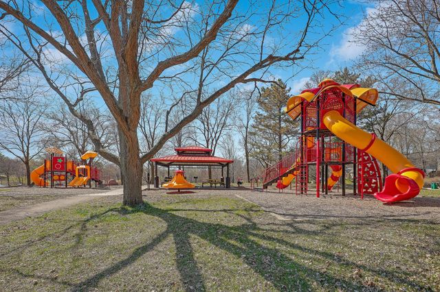 2930 Bay Street, Minnetonka, MN 55391