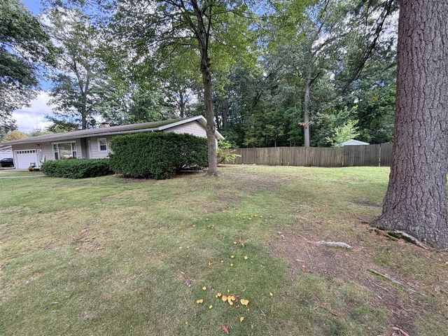 1520 Havenga Street, Muskegon, MI 49445
