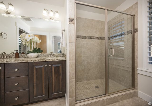10213 S CROW WING DR, South Jordan, UT 84009
