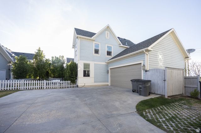 10213 S CROW WING DR, South Jordan, UT 84009
