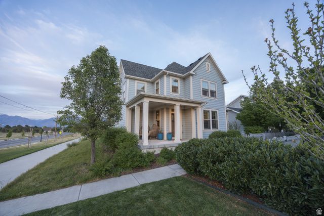 10213 S CROW WING DR, South Jordan, UT 84009