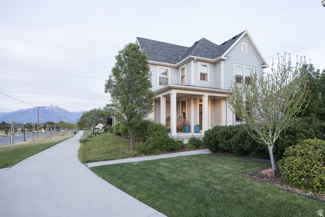 10213 S CROW WING DR, South Jordan, UT 84009