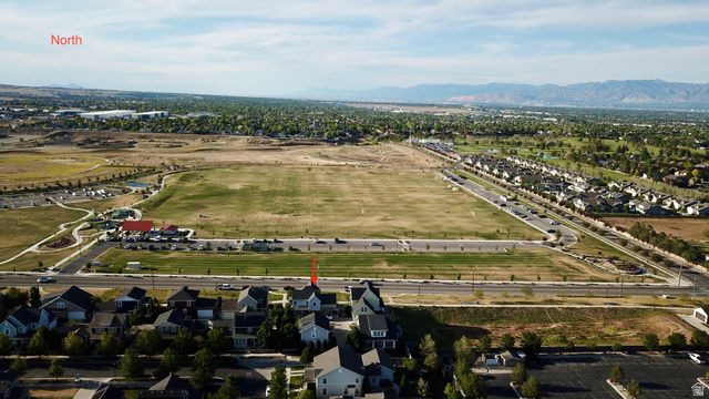 10213 S CROW WING DR, South Jordan, UT 84009