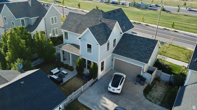 10213 S CROW WING DR, South Jordan, UT 84009