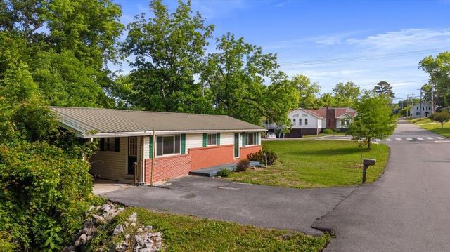 1665 Harle Avenue, NW, Cleveland, TN 37311