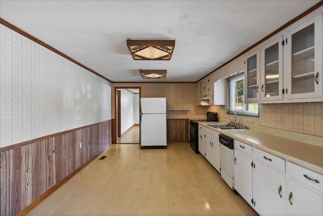 1665 Harle Avenue, NW, Cleveland, TN 37311