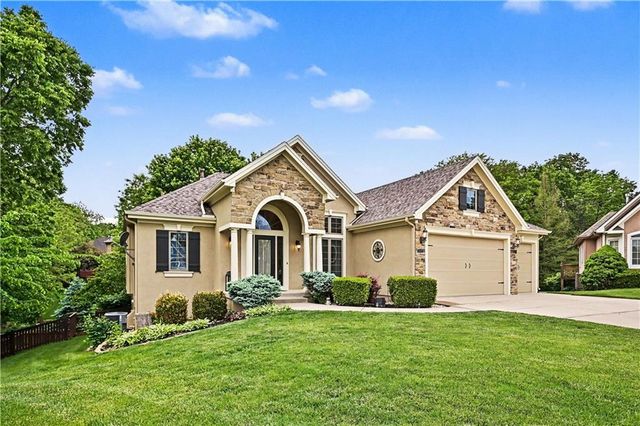 1407 NE 92nd Court, Kansas City, MO 64155