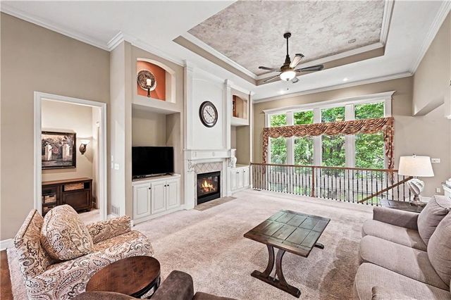 1407 NE 92nd Court, Kansas City, MO 64155